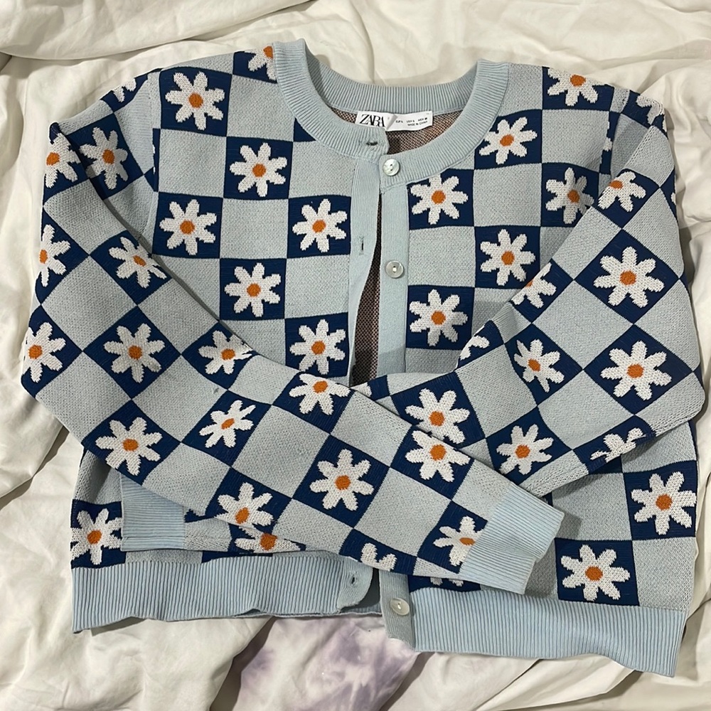 ZARA Cropped Knit cardigan